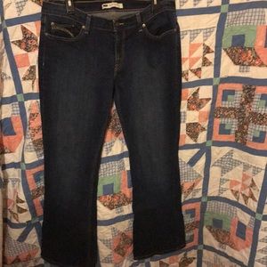 Women’s Levi’s 524
